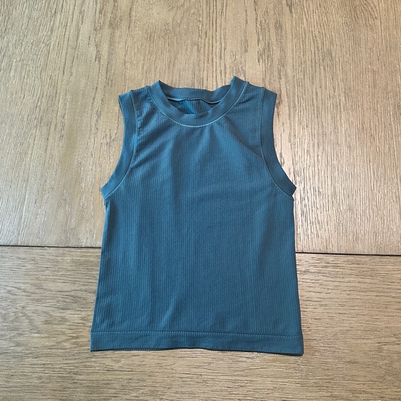 Athleta Renew Seamless Muscle Tank Size XXS Slate Blue - Picture 3 of 9